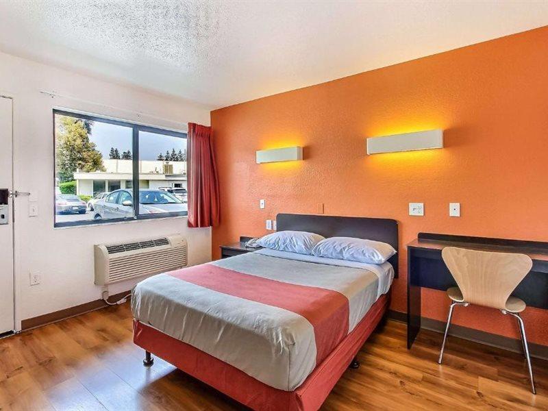 Motel 6-Sunnyvale, Ca - South Exterior photo