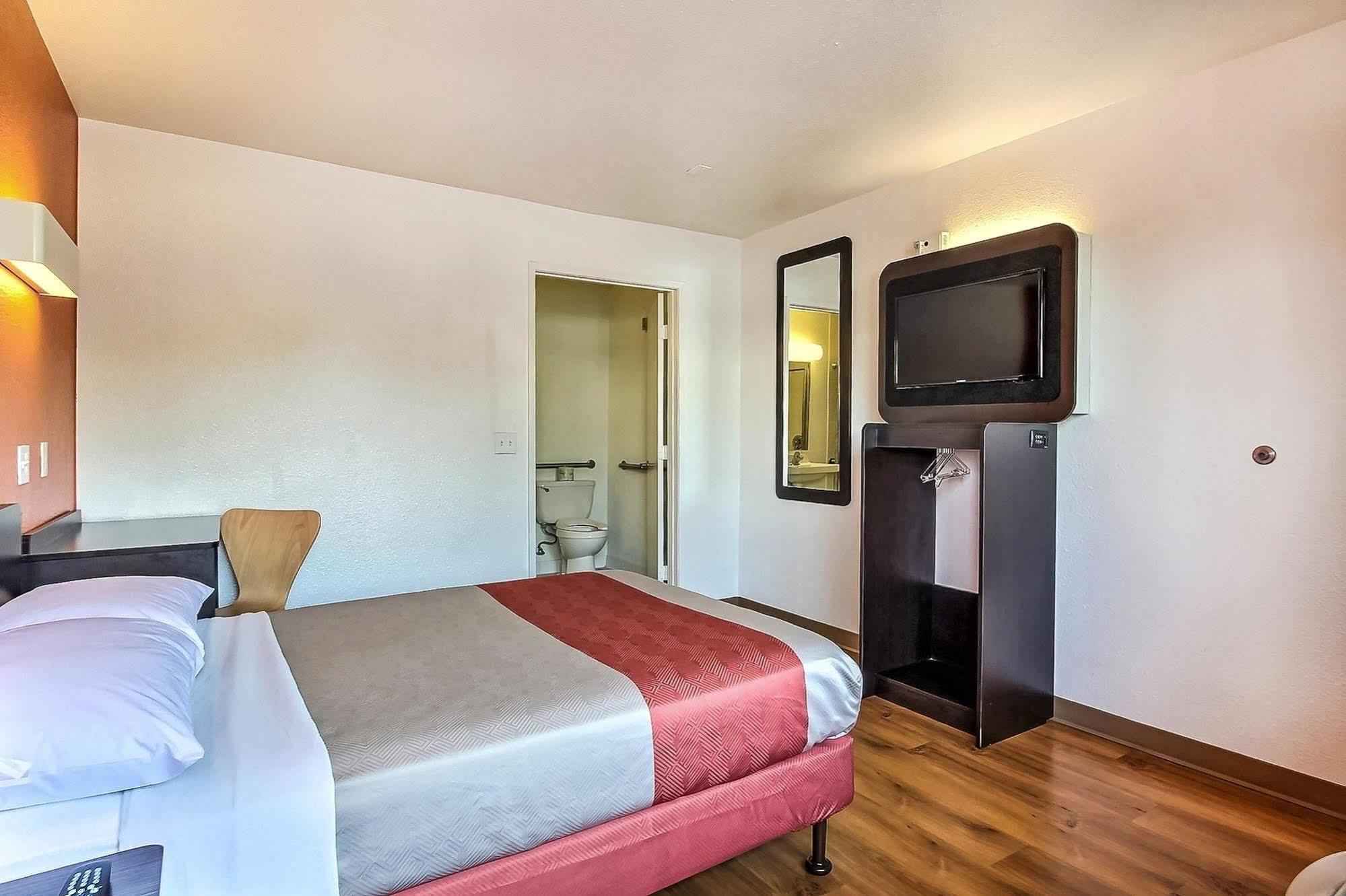 Motel 6-Sunnyvale, Ca - South Exterior photo